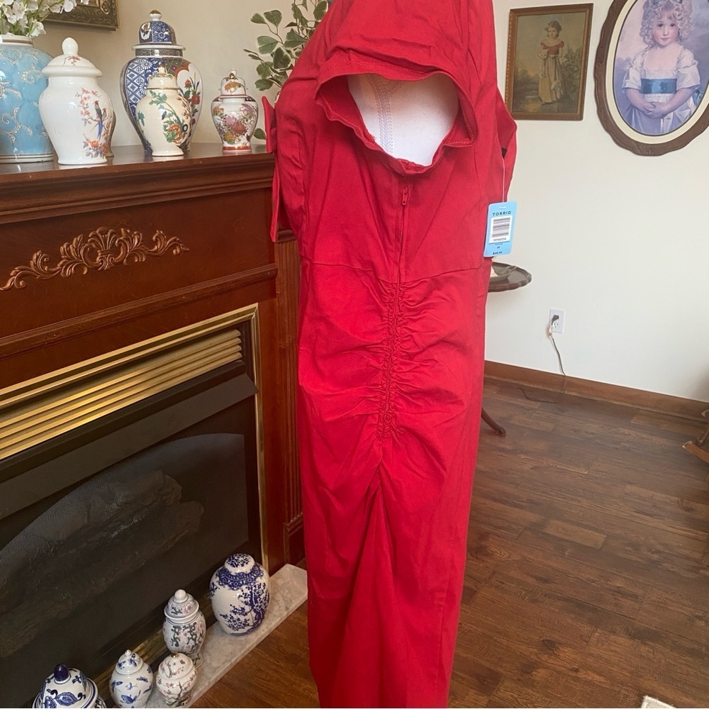 Torrid Retro Red Bow Front Bodycon Midi Dress Size 20 NWT - Picture 4 of 7
